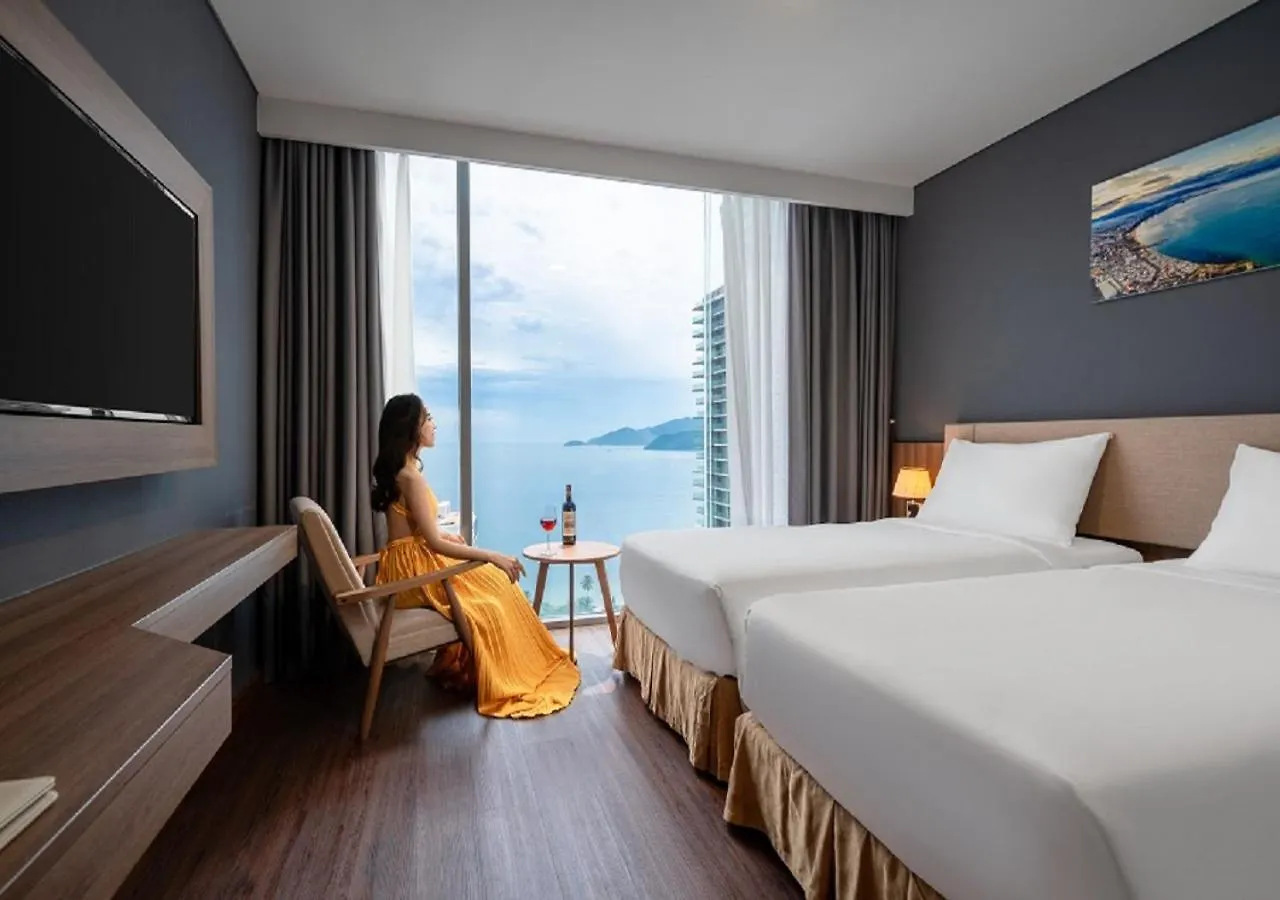 Libra Hotel Nha Trang 4*,