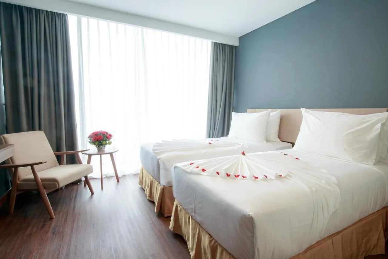 Hotel Libra Nha Trang 4*,  Vietnam