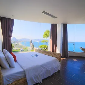 Hotel The Light, Nha Trang