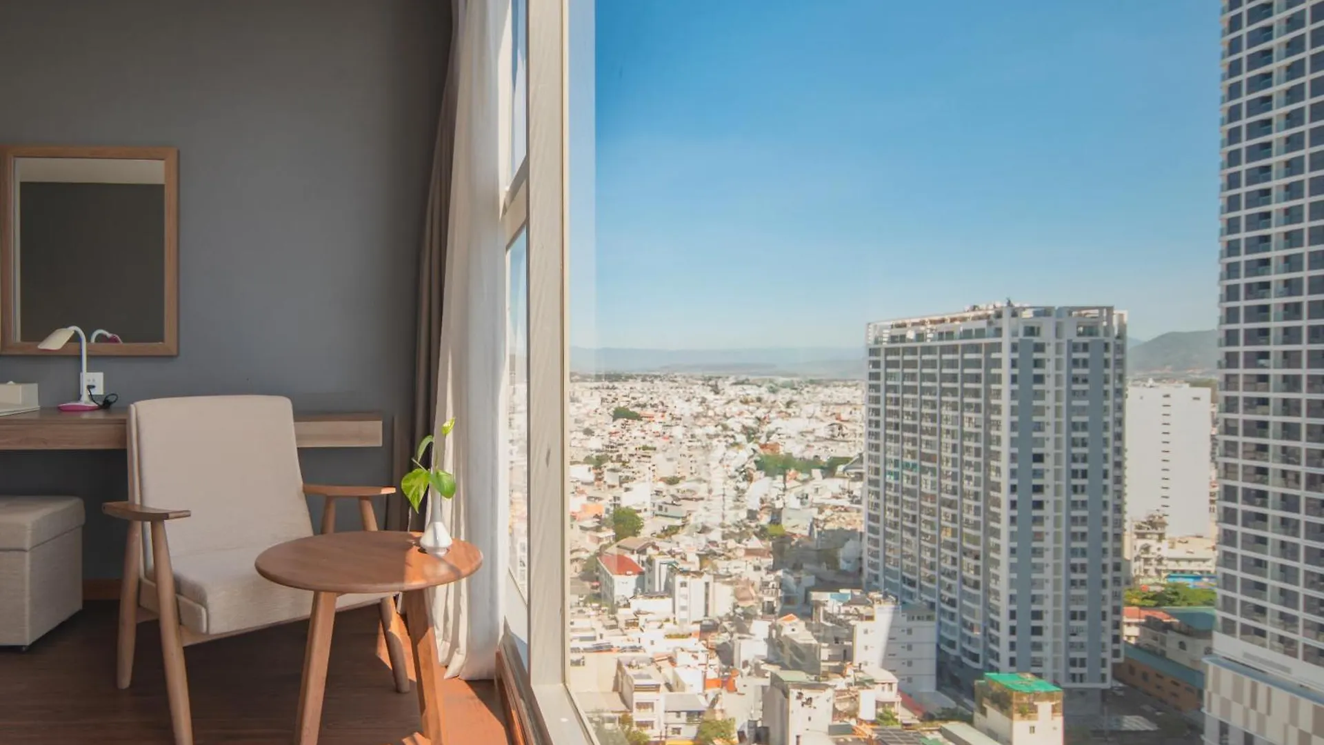 Libra Hotel Nha Trang 4*,