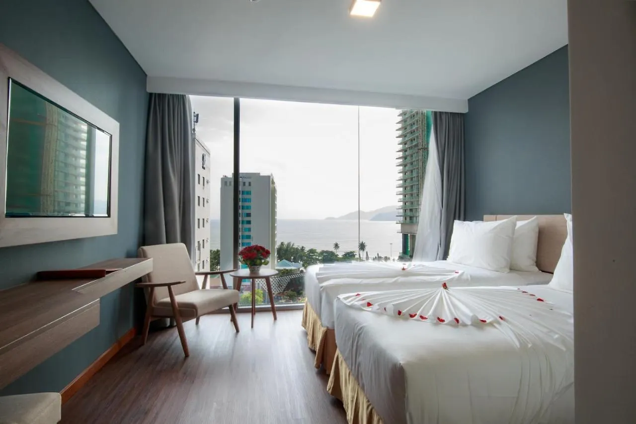 Libra Hotel Nha Trang 4*,